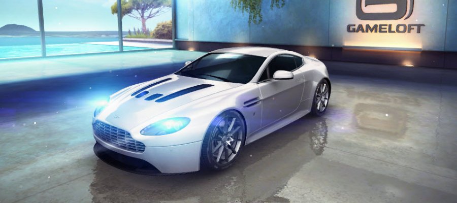 A8 Aston Martin V12 Vantage